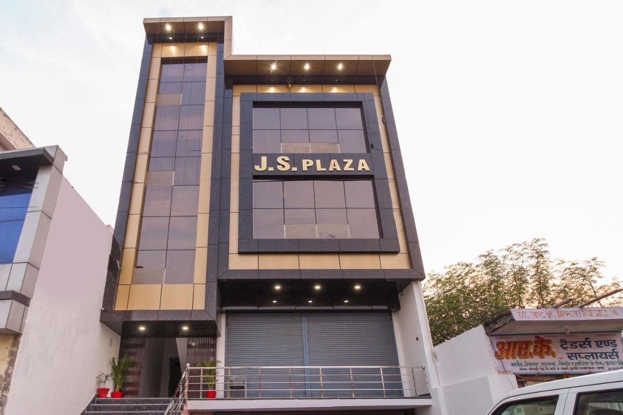 Oyo Hotel Js Plaza Agra  Exterior photo